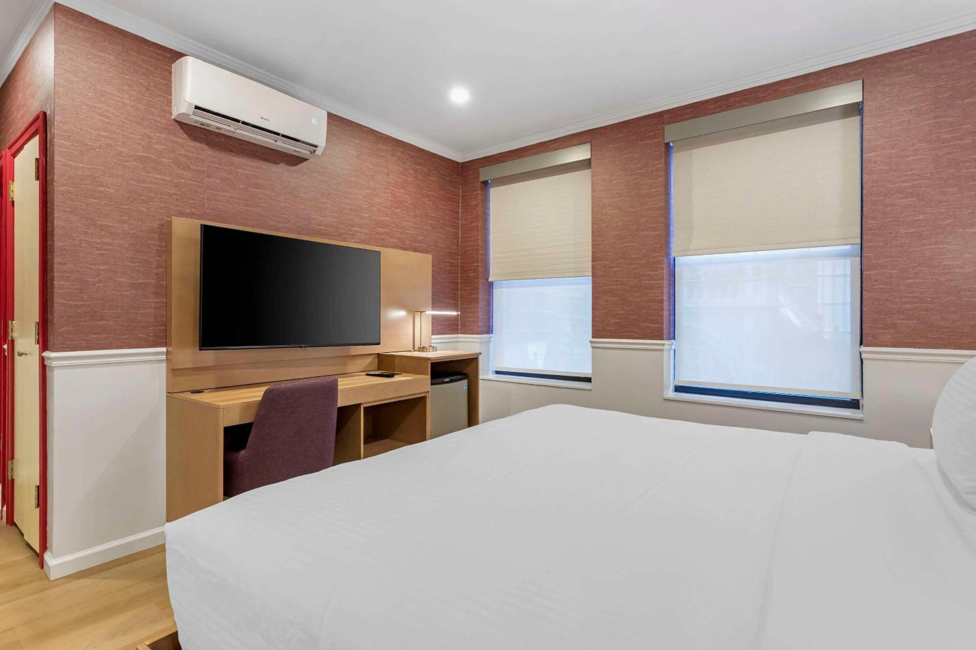 The Mayfair Hotel Times Square, Ascend Hotel Collection New York Exterior photo
