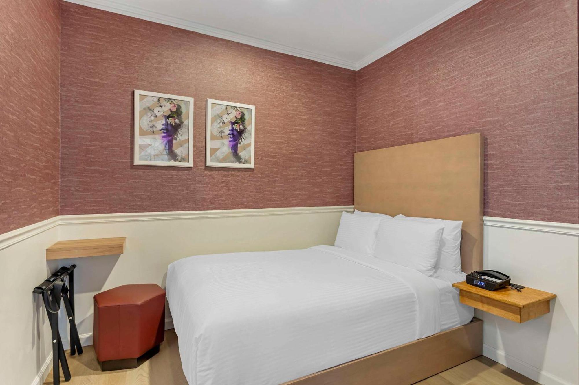 The Mayfair Hotel Times Square, Ascend Hotel Collection New York Exterior photo