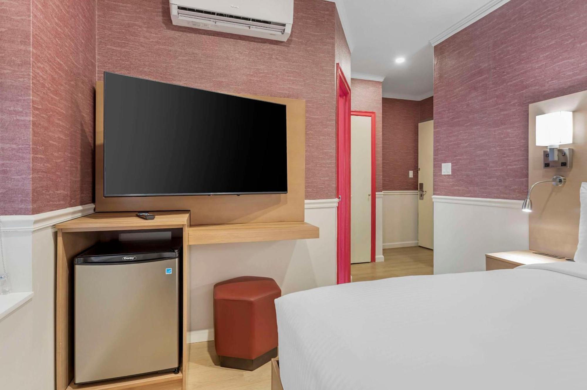 The Mayfair Hotel Times Square, Ascend Hotel Collection New York Exterior photo