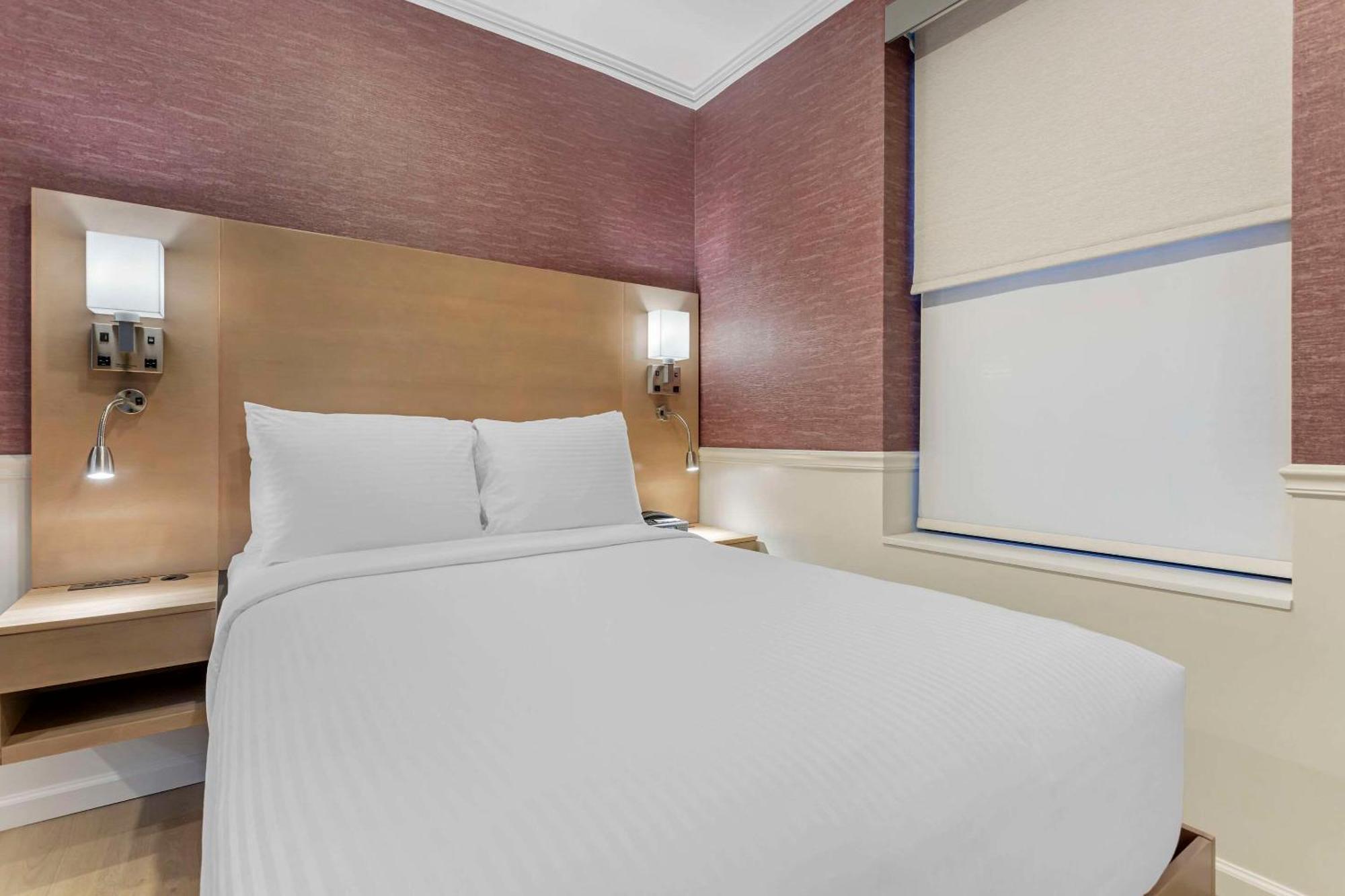 The Mayfair Hotel Times Square, Ascend Hotel Collection New York Exterior photo